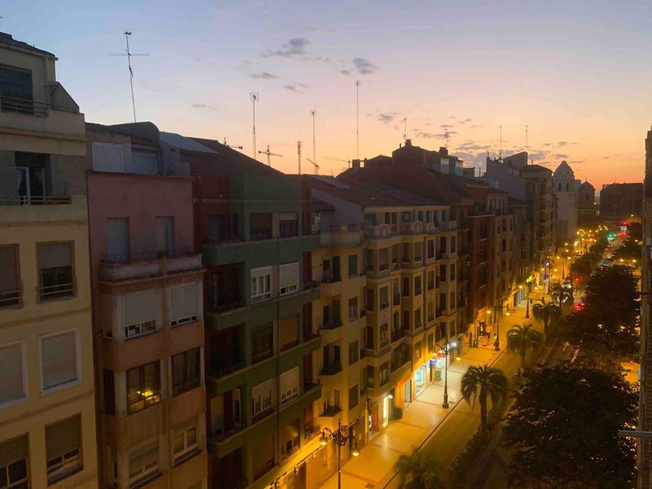 Apartament Un Hogar En El Centro Con Parking Gratuito Saragossa Zewnętrze zdjęcie